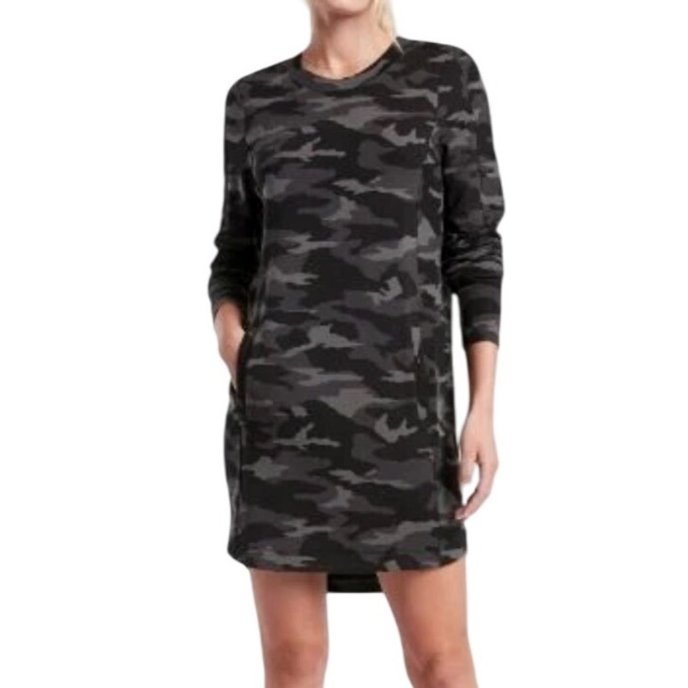 Athleta Dress M Medium Black Gray Camo Camouflage Long Sleeve Casual Athleisure‎